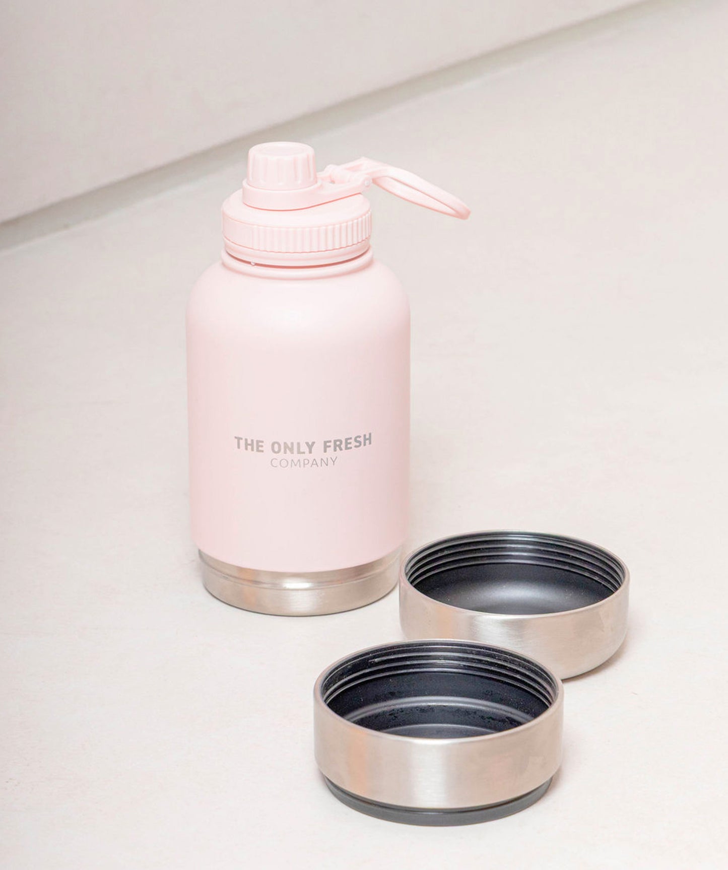 Portable water bottle