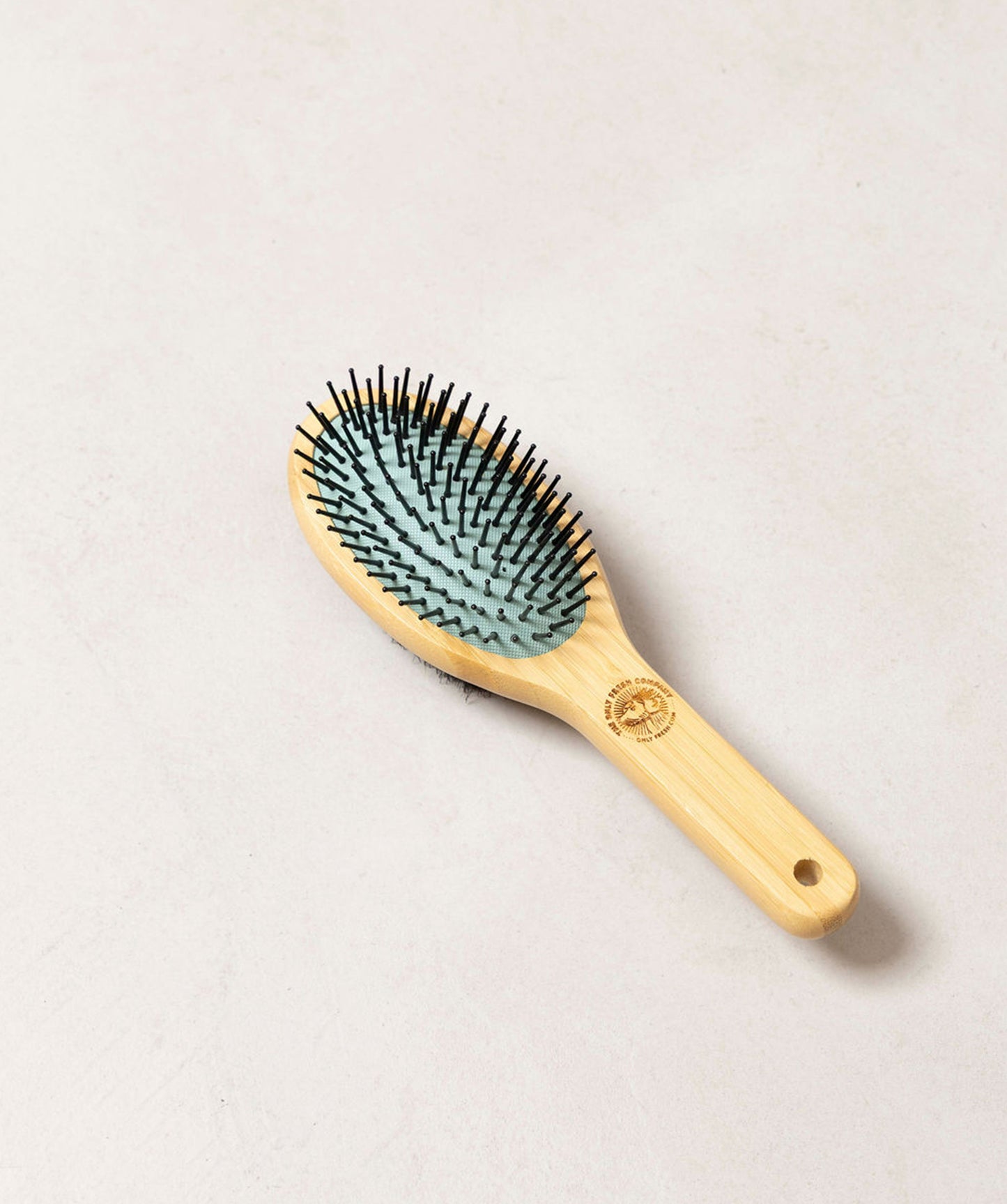 Cepillo de bambú