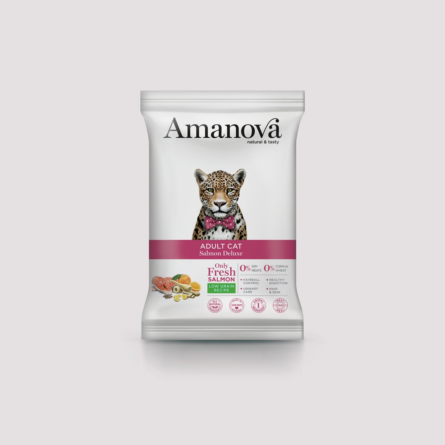 Muestra de pienso Amanova Adult Cat Salmon Deluxe para gatos adultos