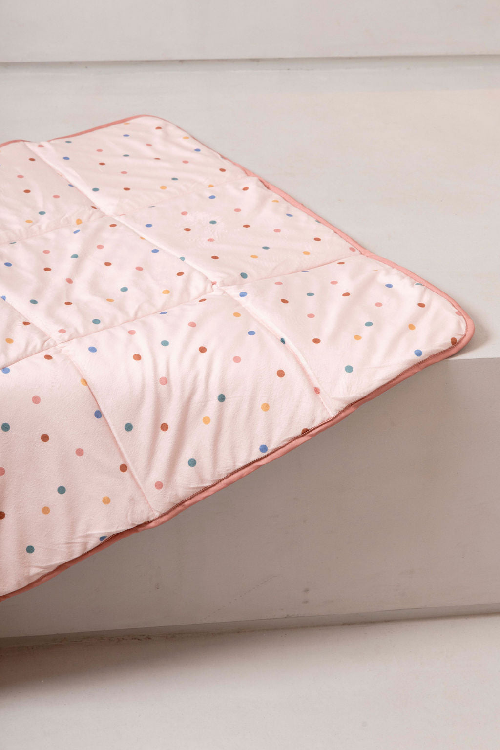 Travel bed
